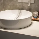 Dimitri Hotel Himare