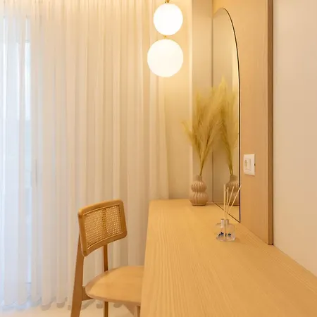 Hotel Dimitri 2*