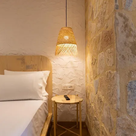 Hotel Dimitri 2*