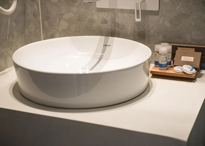 Dimitri Hotel Himare