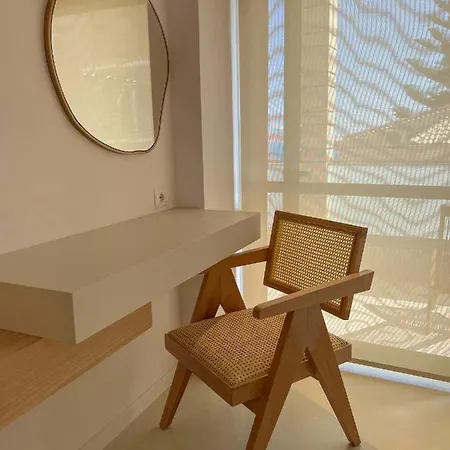 Dimitri Hotel Himare