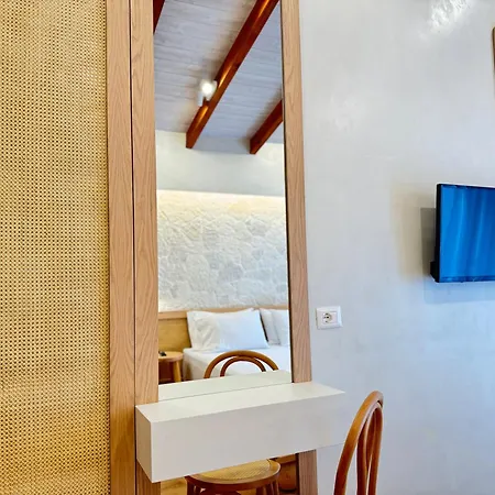 Dimitri Hotel
