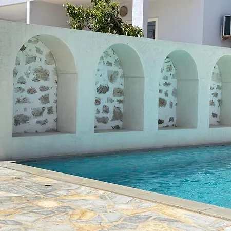 Dimitri Hotel Himarë