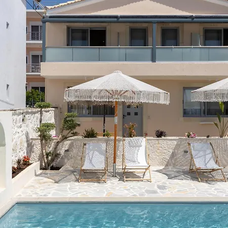 Dimitri Hotel Himare
